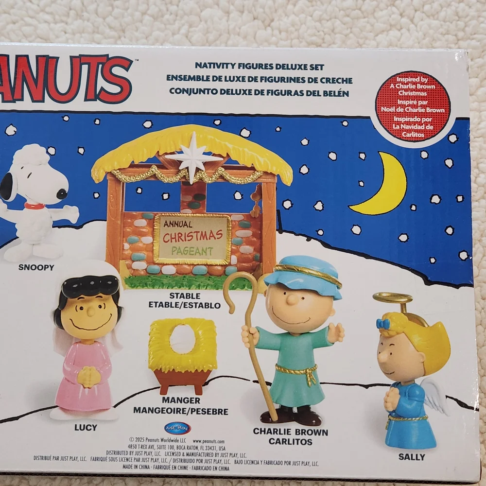 Peanuts charming nativity